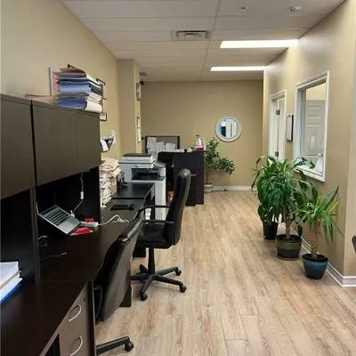 7191, Yonge, Thornhill, Markham