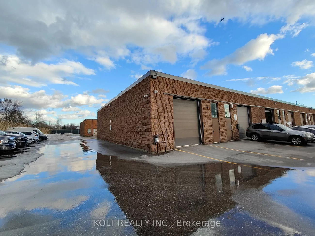 2650, John, Milliken Mills West, Markham