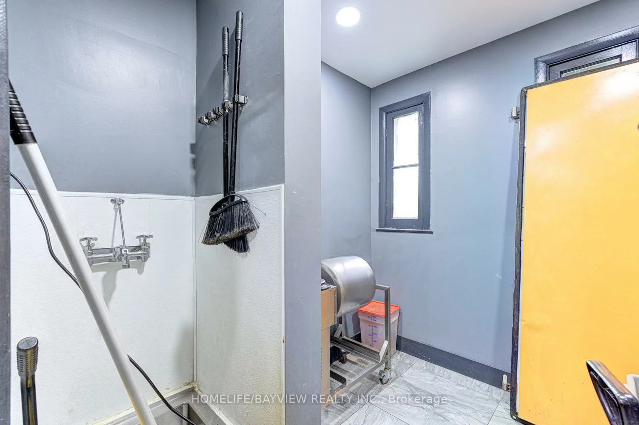 5775, Highway 7, Bullock, Markham