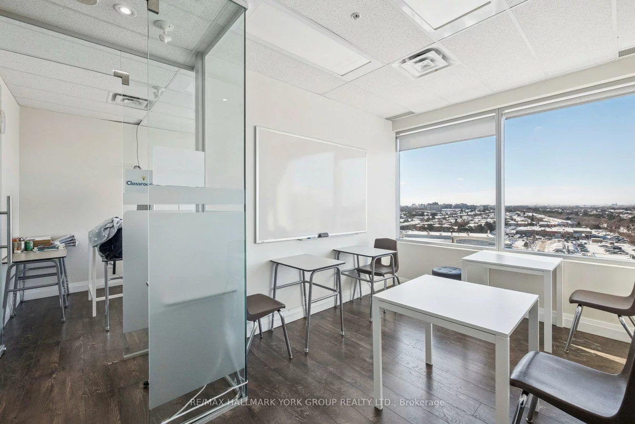 7191, Yonge, Thornhill, Markham