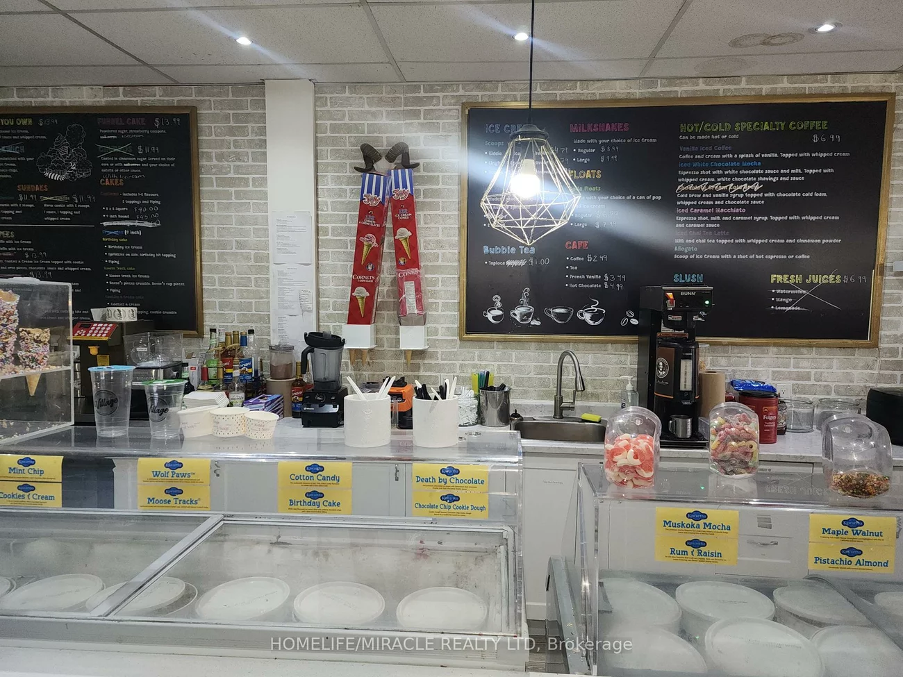 6605, Highway 7, Sherwood-Amberglen, Markham