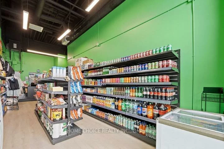 9560, Markham, Wismer, Markham