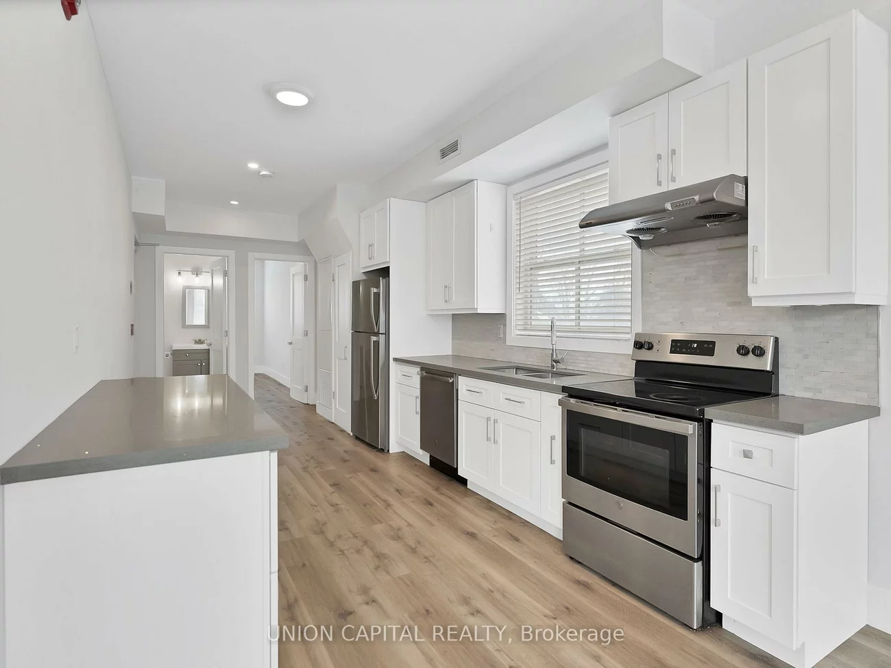 352, Main, Old Markham Village, Markham