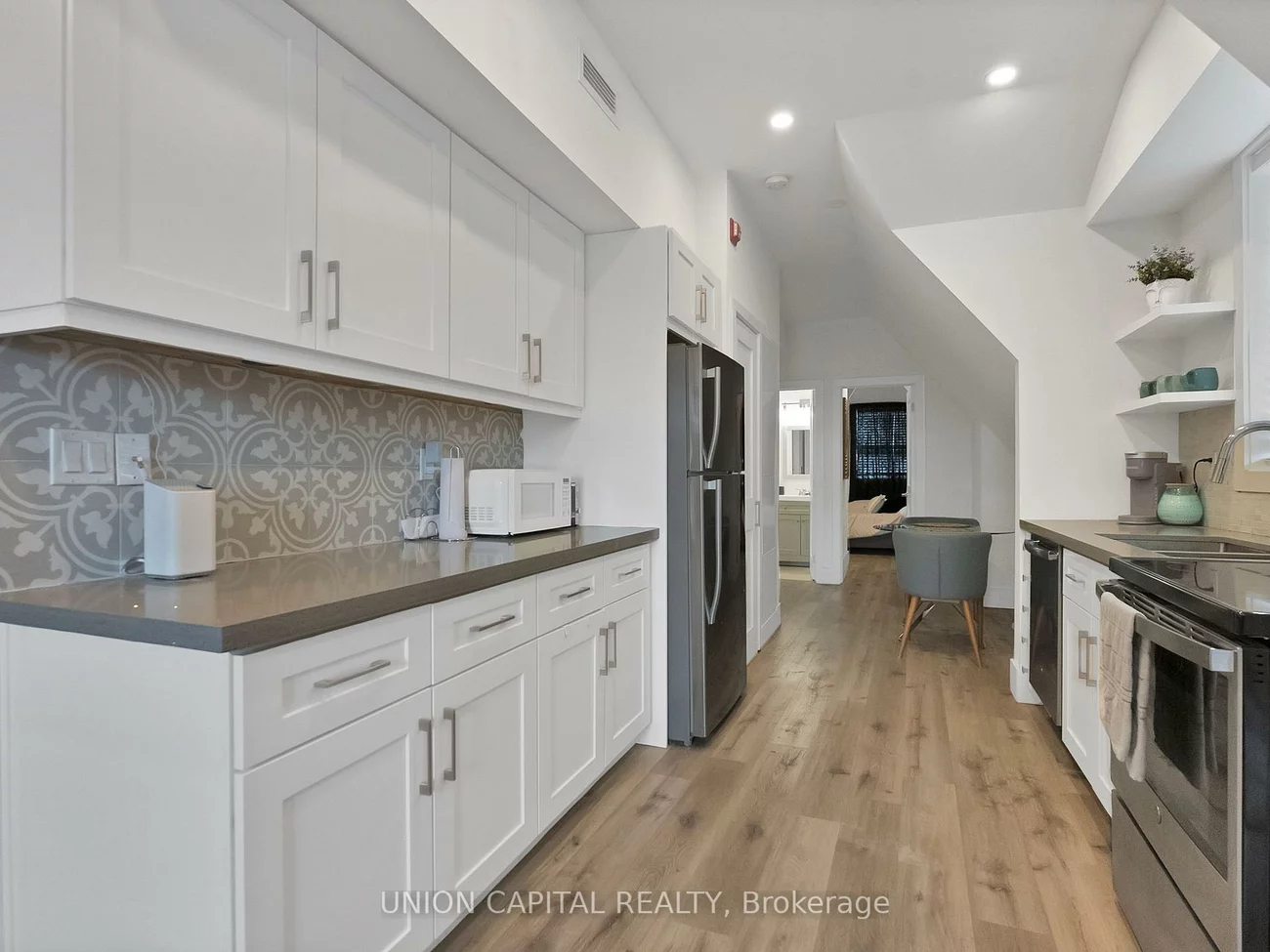 352, Main, Old Markham Village, Markham