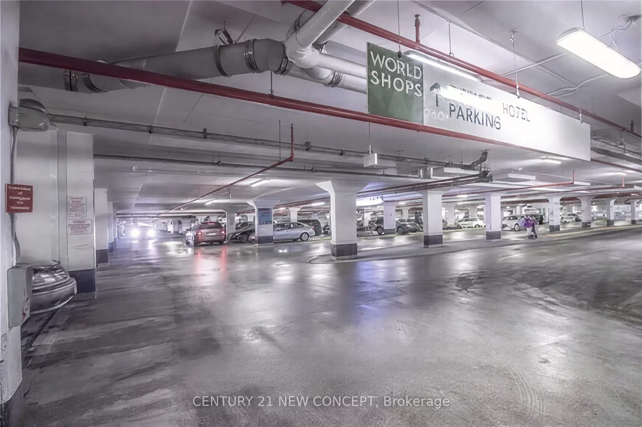 7181, Yonge, Thornhill, Markham