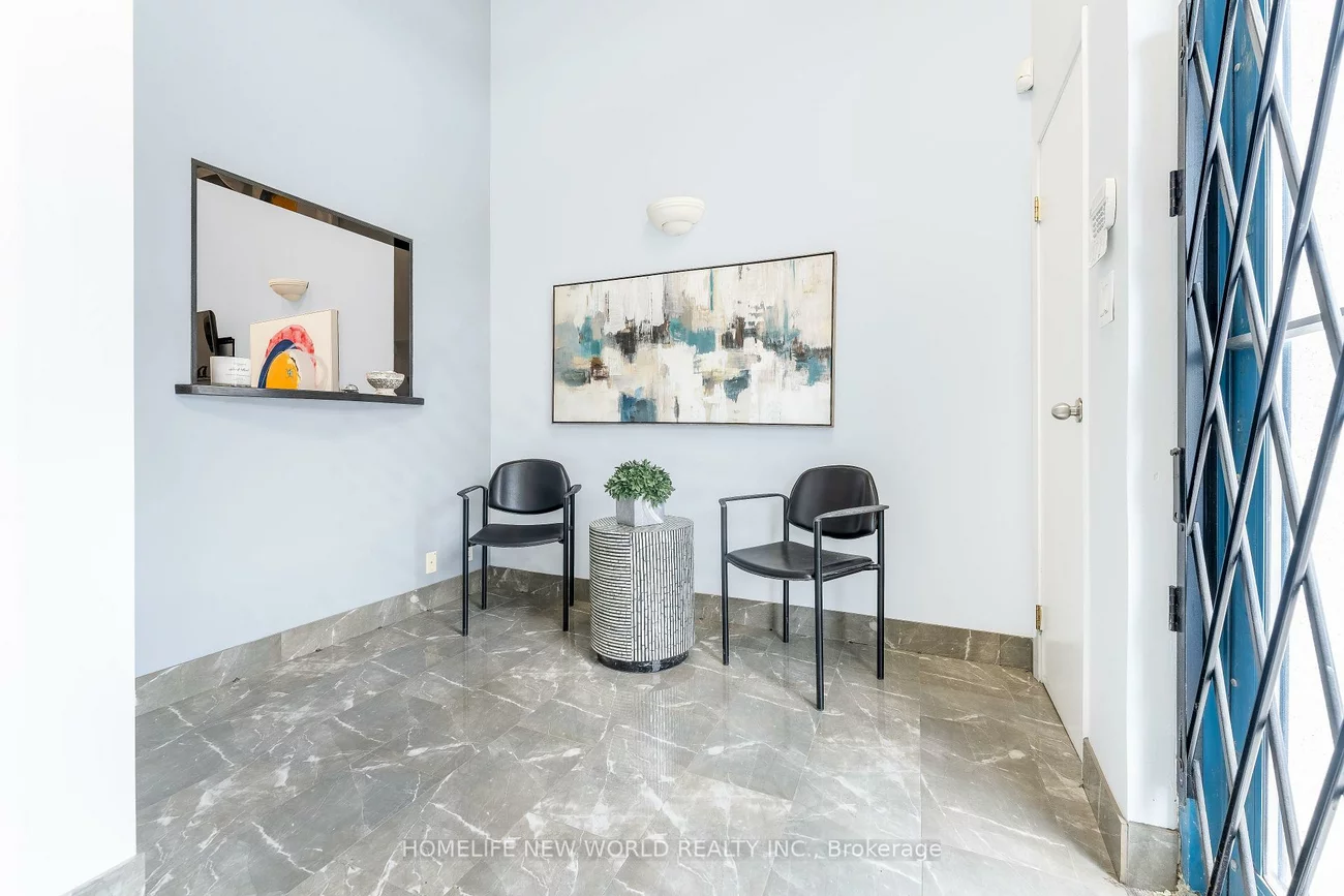 145, Royal Crest, Milliken Mills West, Markham