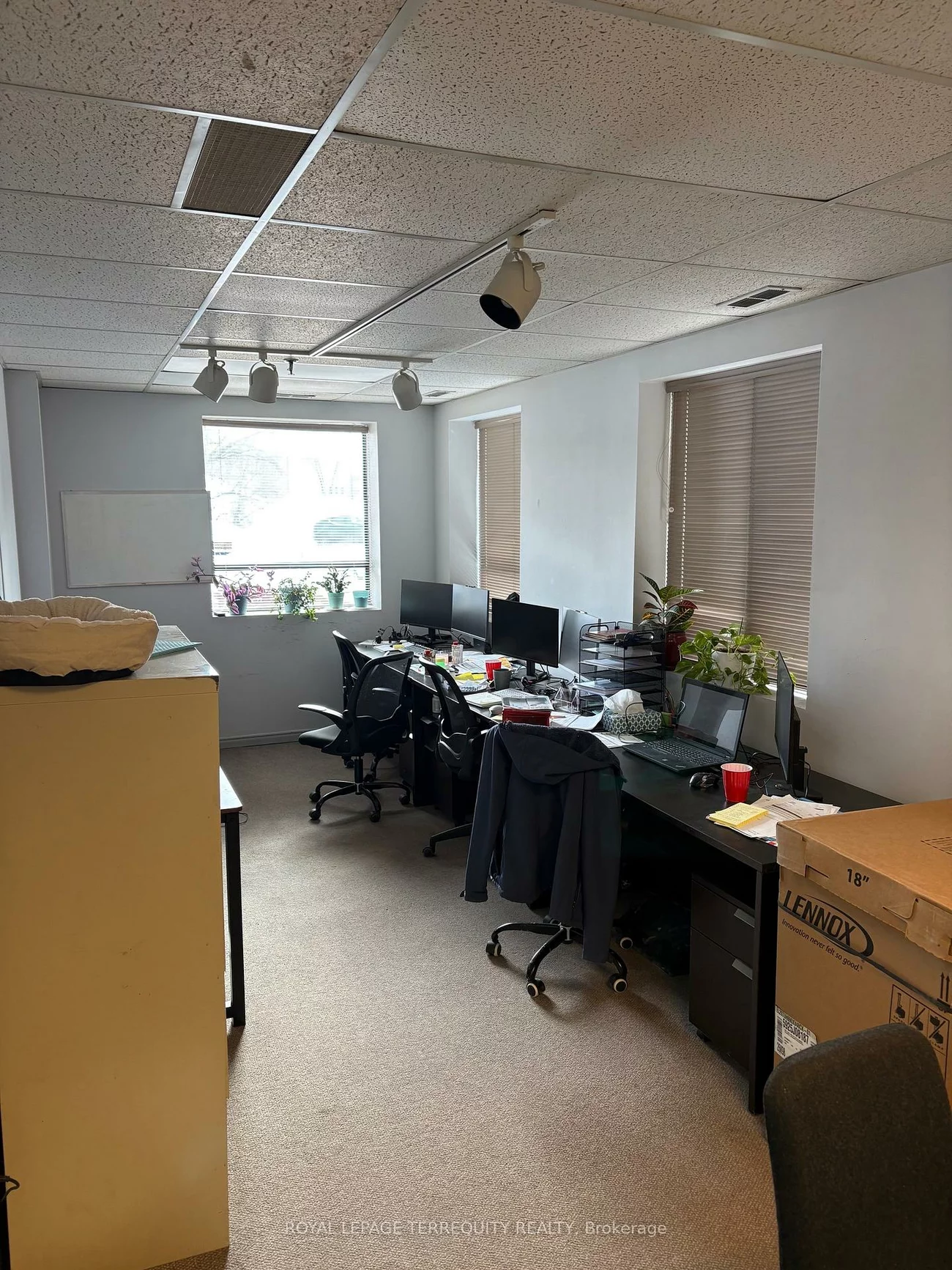 400, Esna Park, Milliken Mills West, Markham