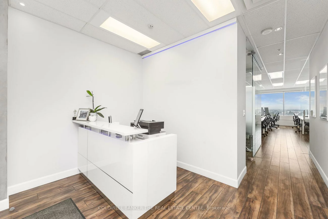 7191, Yonge, Grandview, Markham