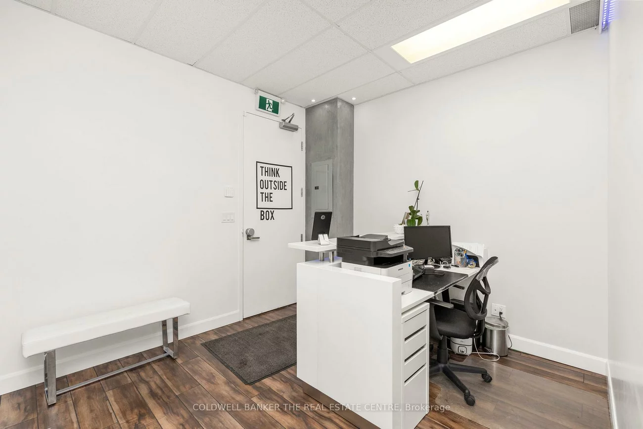 7191, Yonge, Grandview, Markham