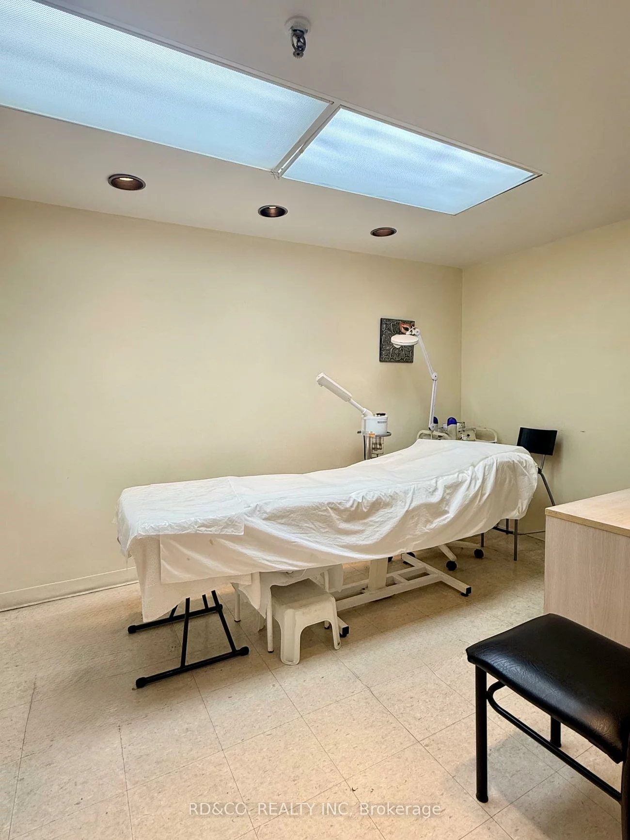 7313, Woodbine, Milliken Mills West, Markham