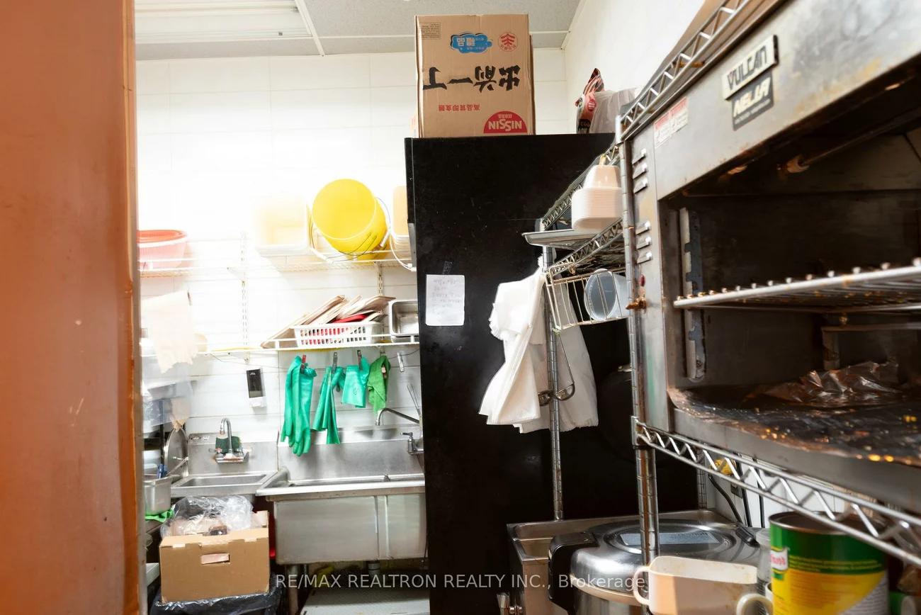 28, South Unionville, Village Green-South Unionville, Markham