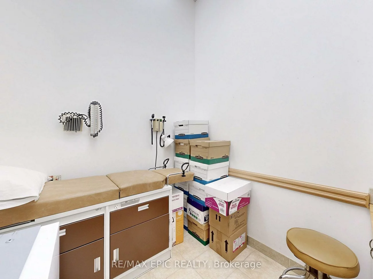 7010, Warden, Milliken Mills West, Markham