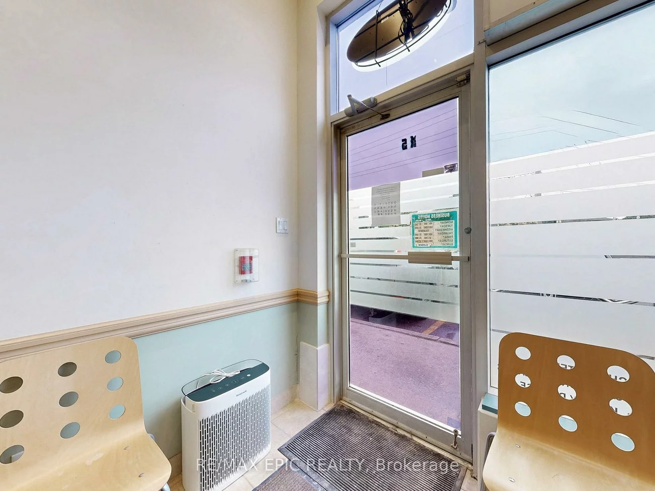 7010, Warden, Milliken Mills West, Markham