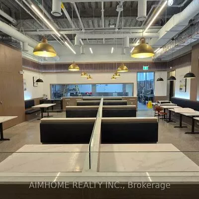 9390, woodbine, Cachet, Markham