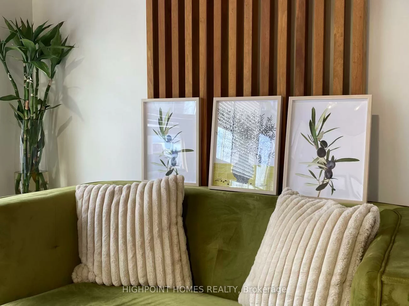 8241, Woodbine, Buttonville, Markham