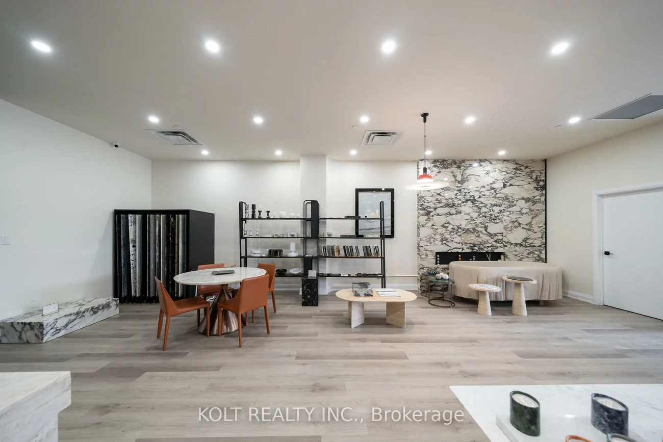 330, Esna Park, Milliken Mills West, Markham