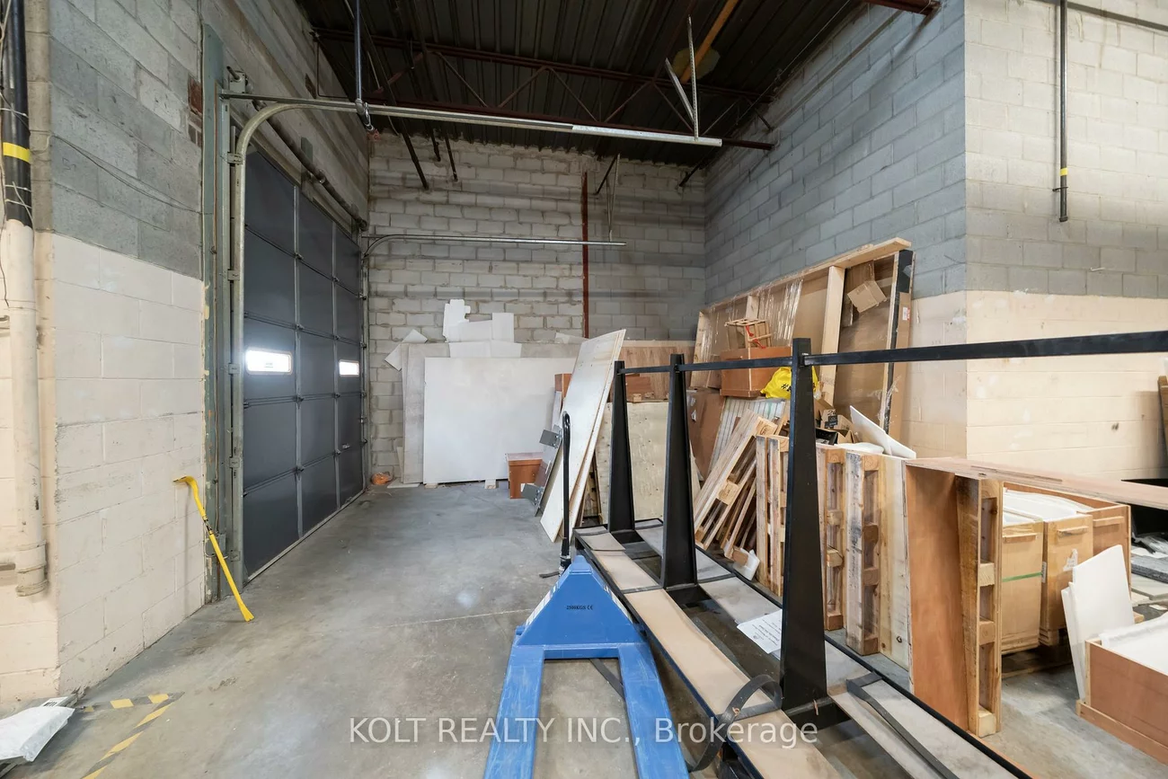 330, Esna Park, Milliken Mills West, Markham