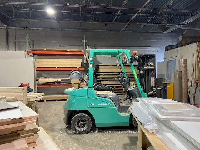 150, Ferrier, Milliken Mills West, Markham