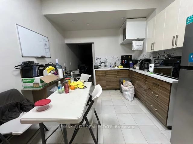 150, Ferrier, Milliken Mills West, Markham