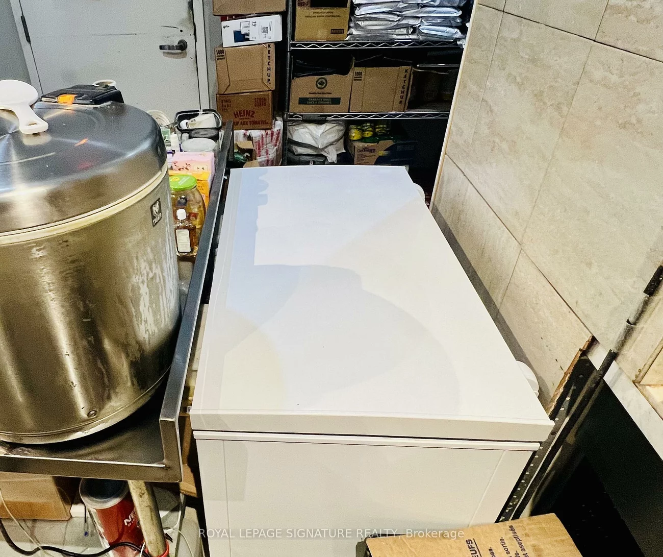 7181, Yonge, Grandview, Markham