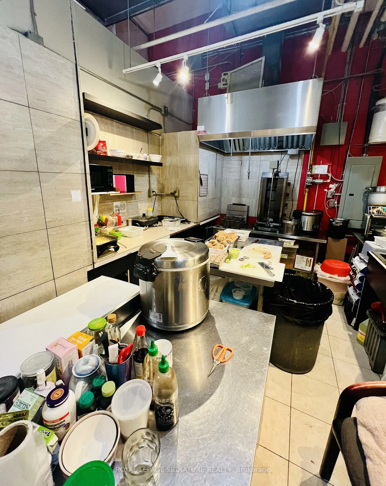 7181, Yonge, Grandview, Markham