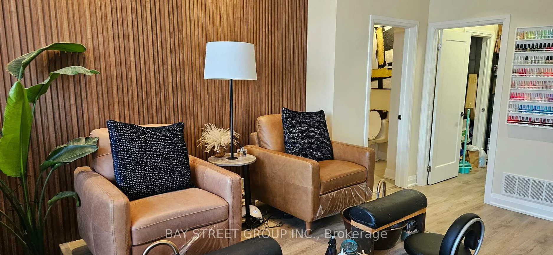 2671, Bur Oak, Cornell, Markham