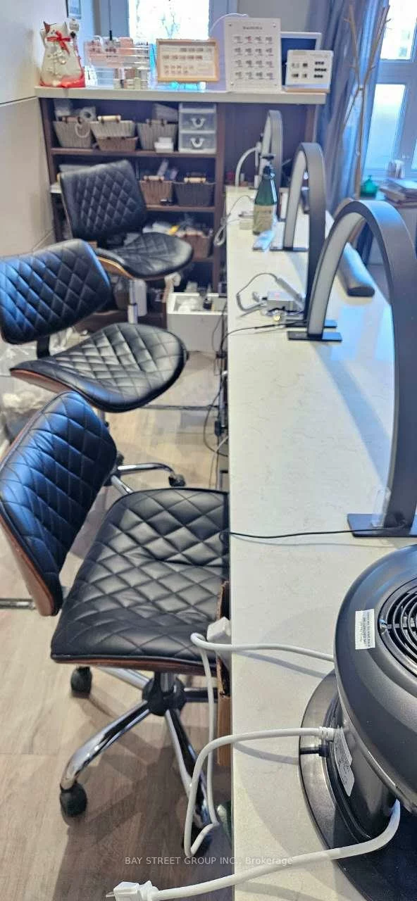 2671, Bur Oak, Cornell, Markham