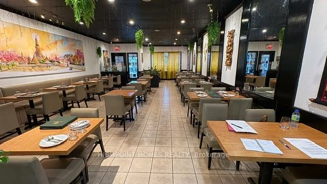 227, Main, Old Markham Village, Markham