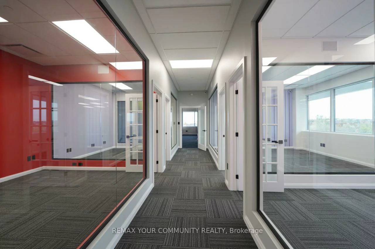 9390, Woodbine, Cachet, Markham