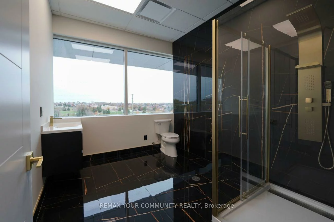 9390, Woodbine, Cachet, Markham