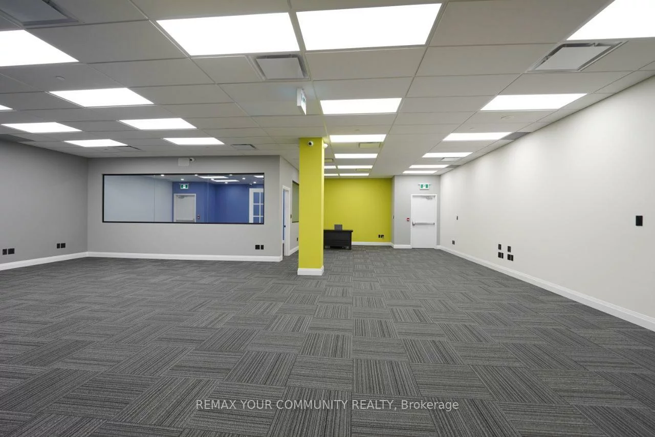 9390, Woodbine, Cachet, Markham