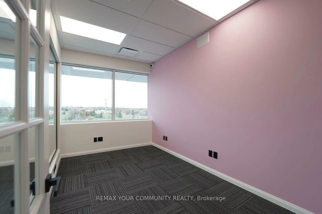 9390, Woodbine, Cachet, Markham