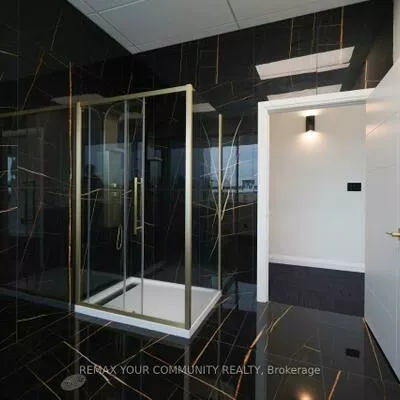 9390, Woodbine, Cachet, Markham