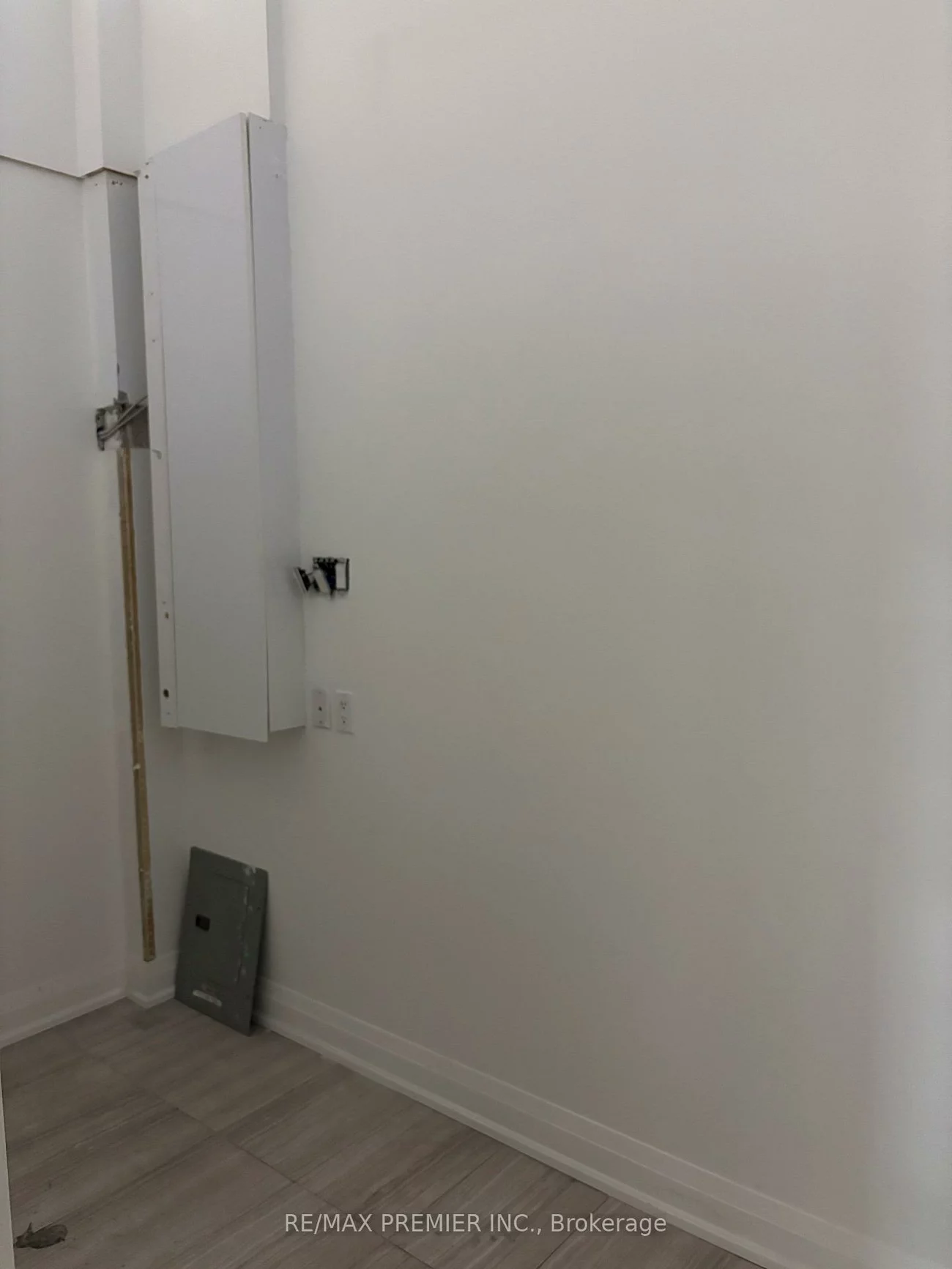 7181, Yonge, Grandview, Markham