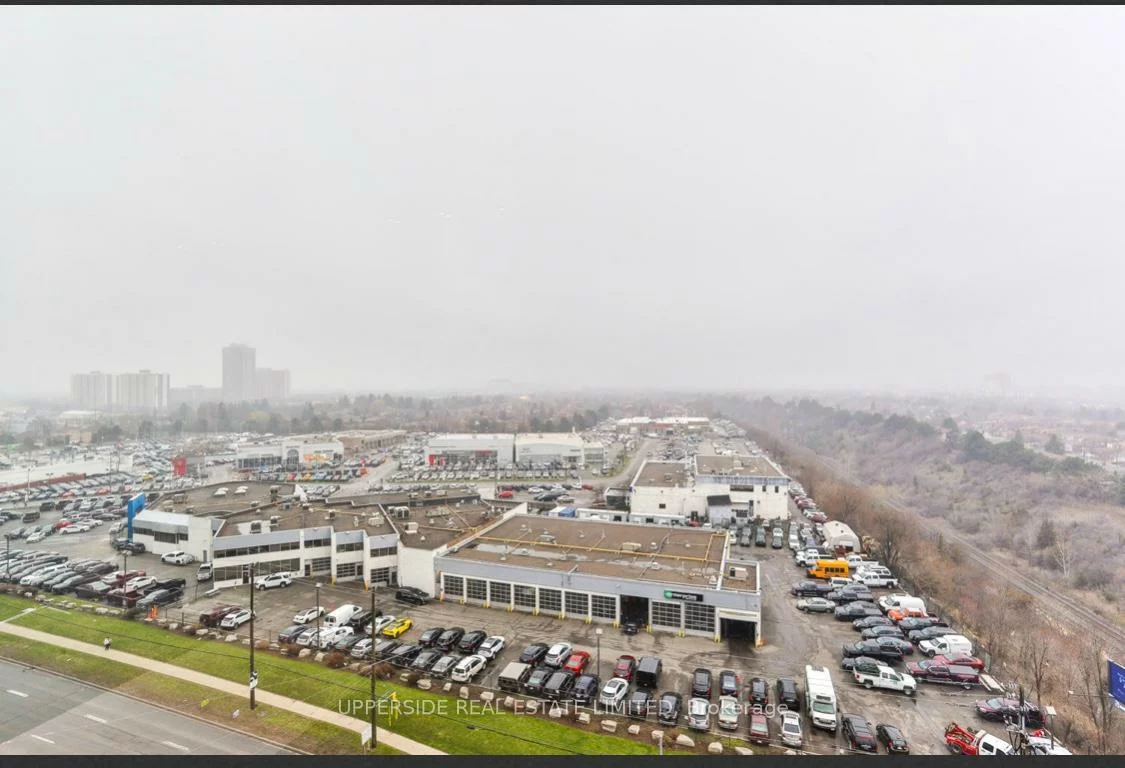 7191, Yonge, Thornhill, Markham