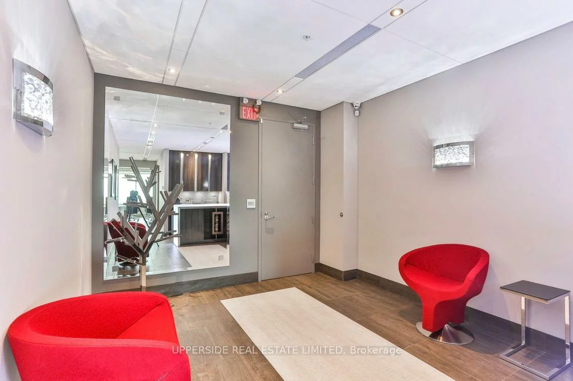 7191, Yonge, Thornhill, Markham