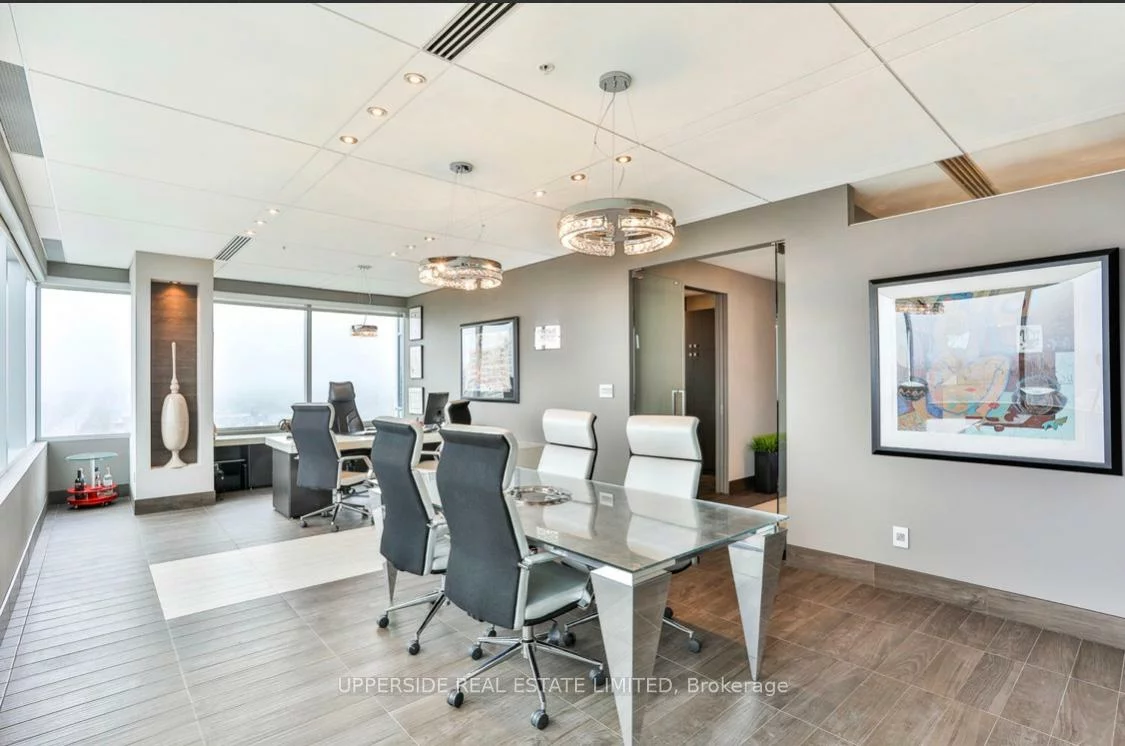 7191, Yonge, Thornhill, Markham