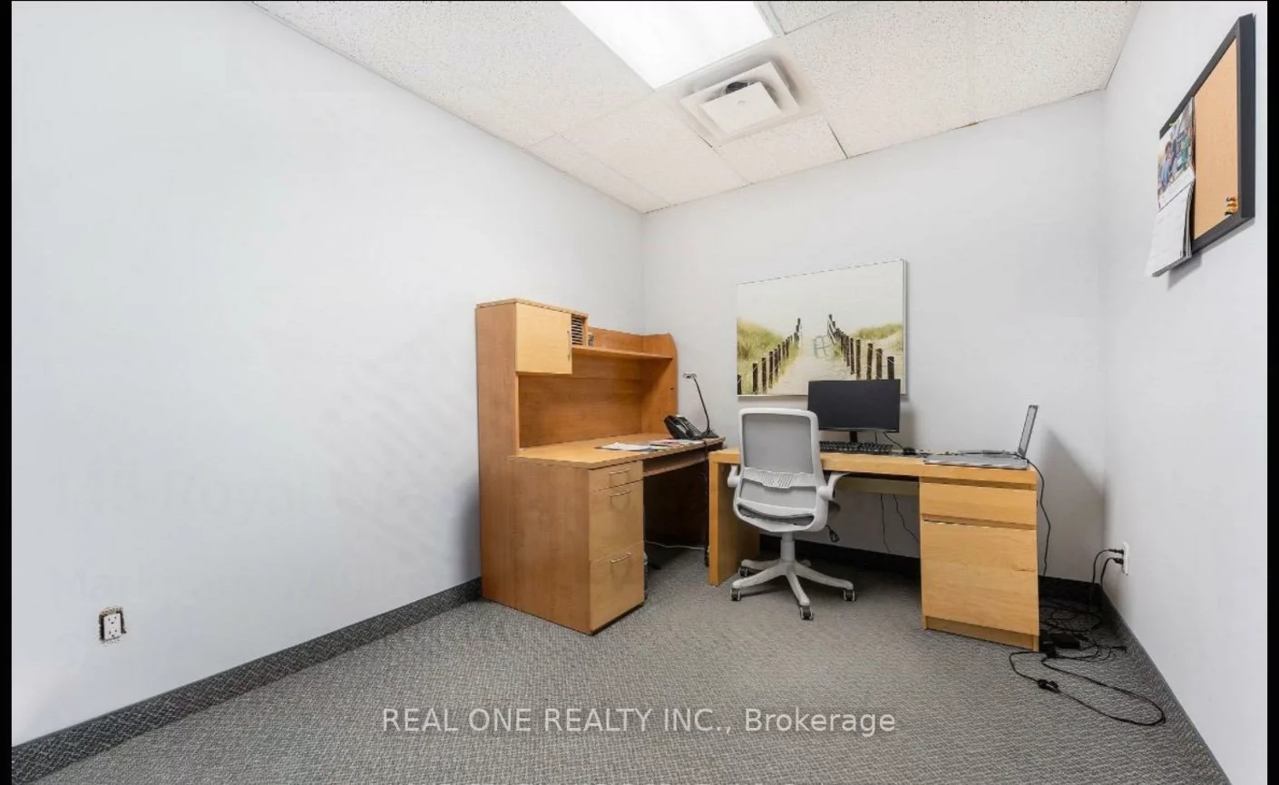 145, Royal Crest, Milliken Mills West, Markham