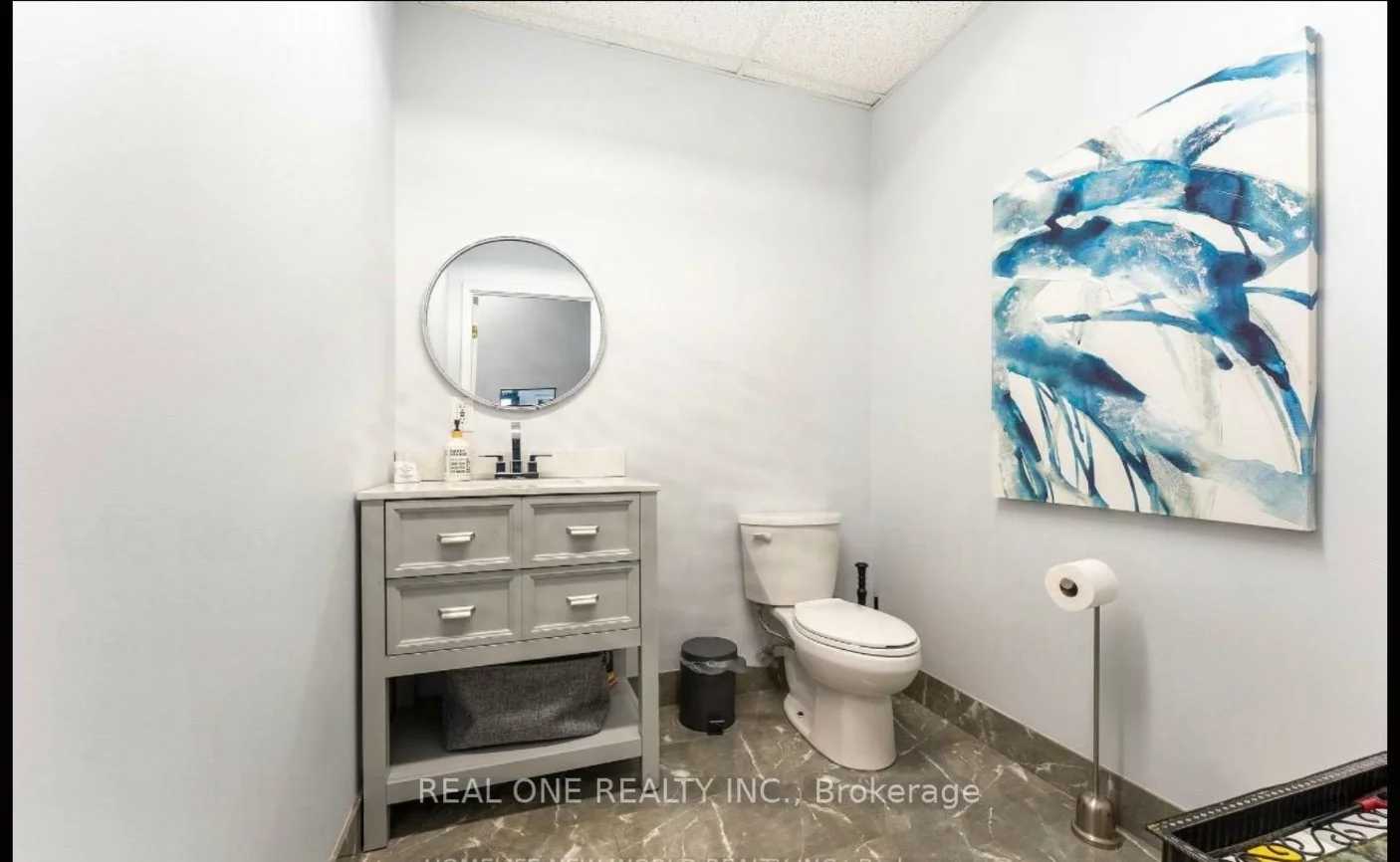 145, Royal Crest, Milliken Mills West, Markham