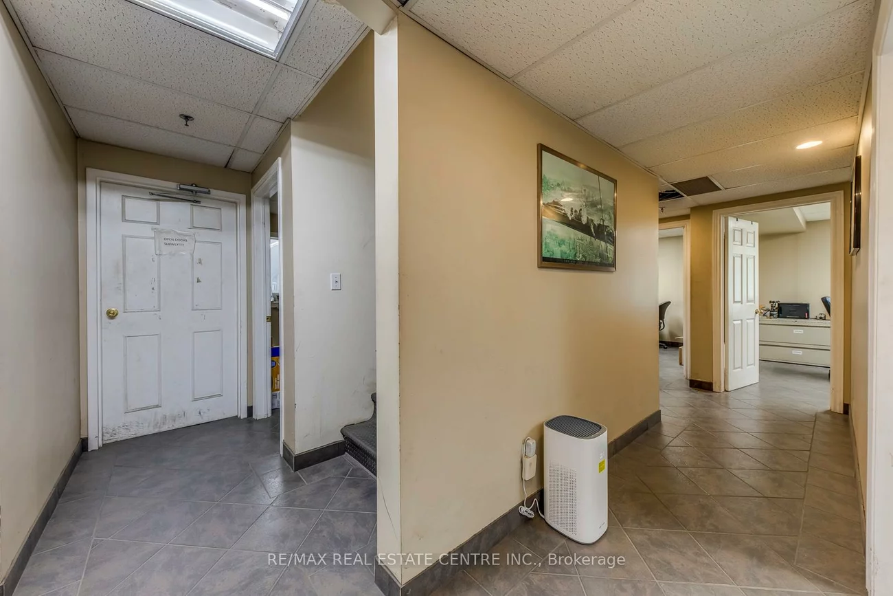 80, Travail, Middlefield, Markham