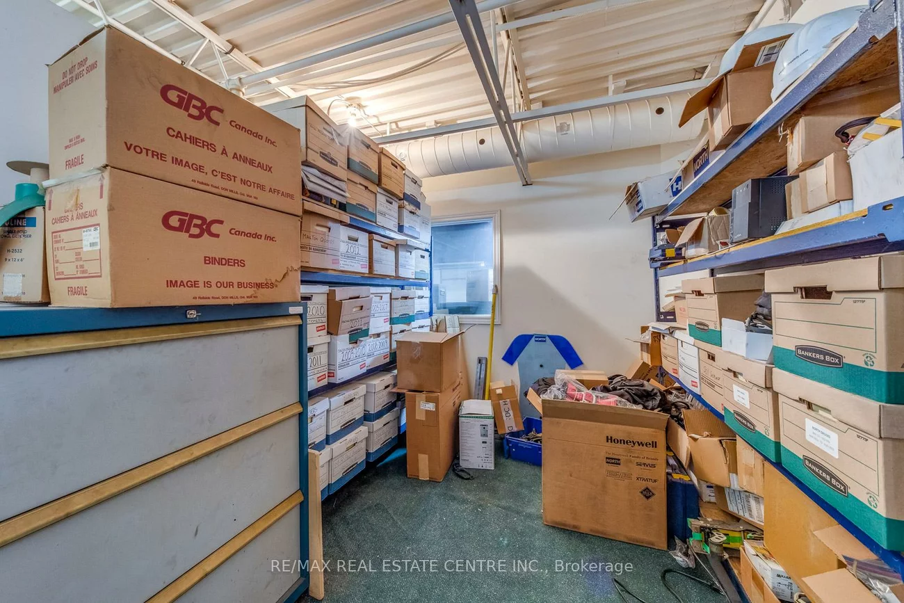 80, Travail, Middlefield, Markham