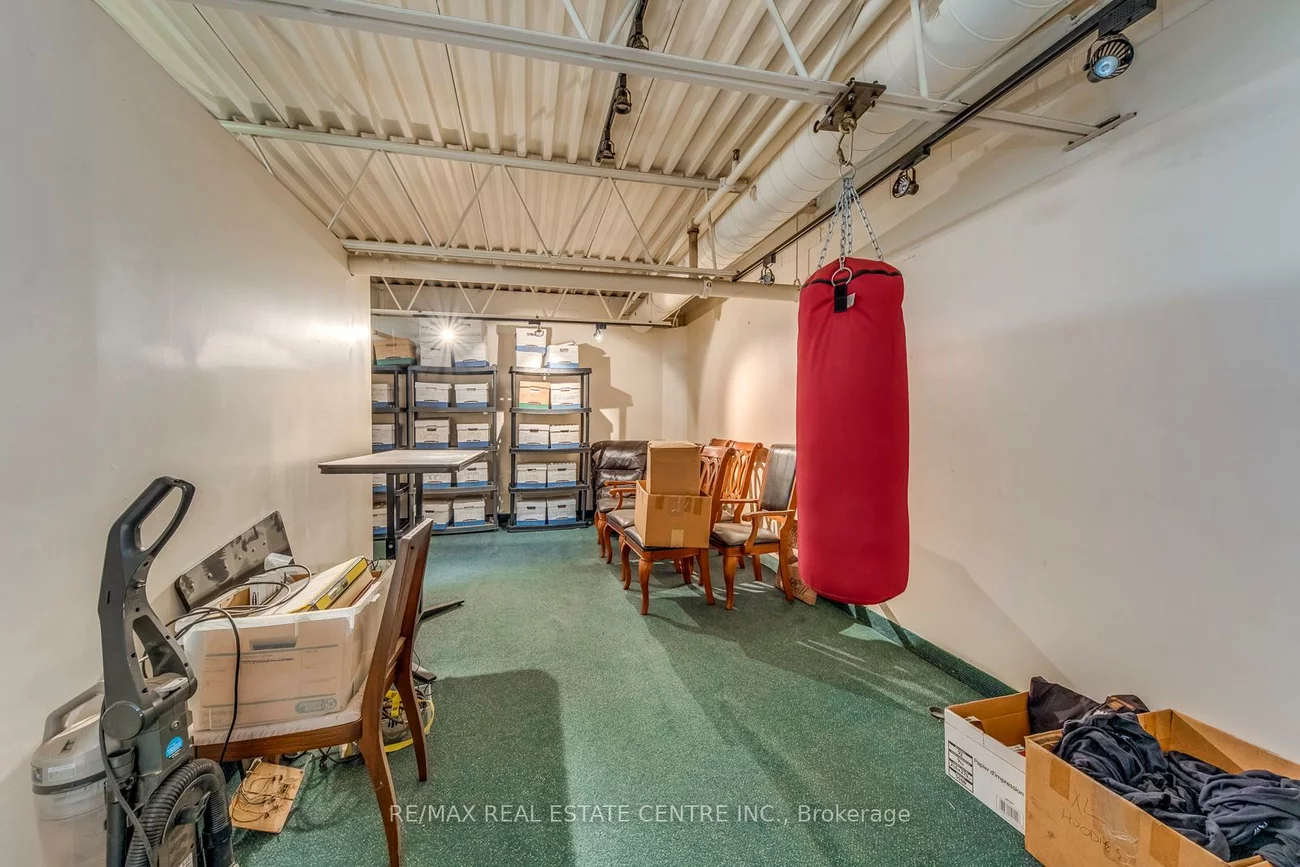 80, Travail, Middlefield, Markham