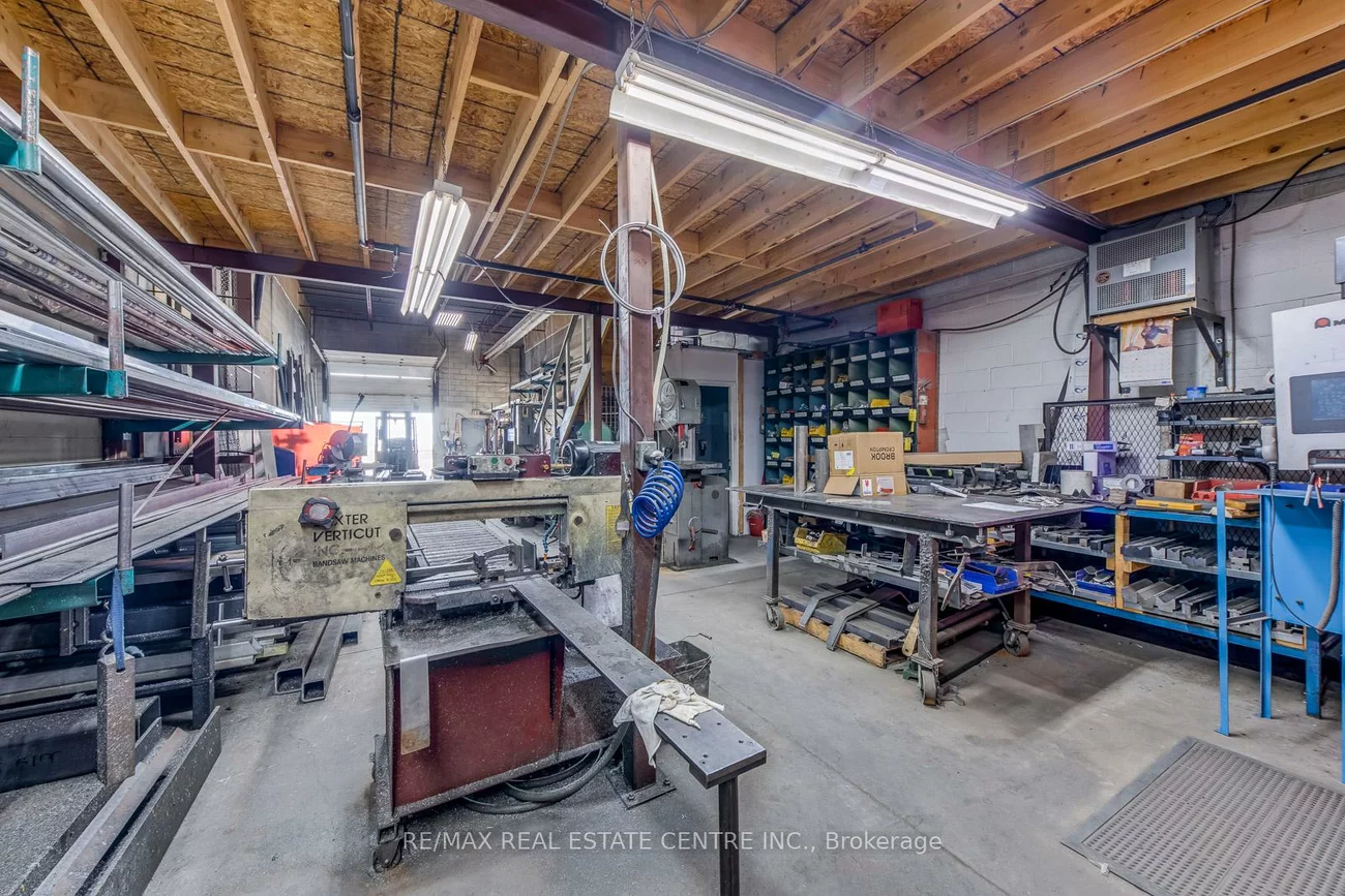 80, Travail, Middlefield, Markham