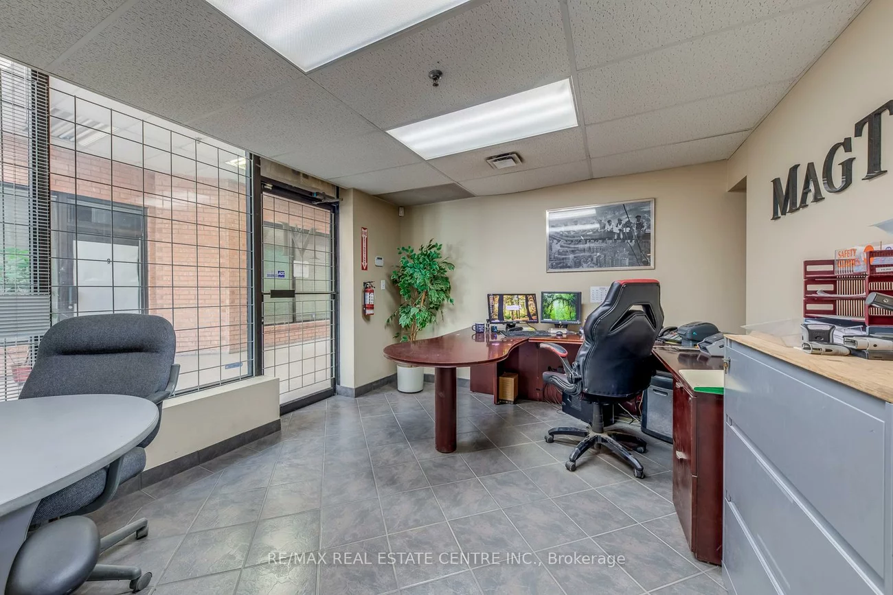 80, Travail, Middlefield, Markham