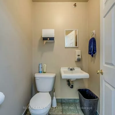 80, Travail, Middlefield, Markham