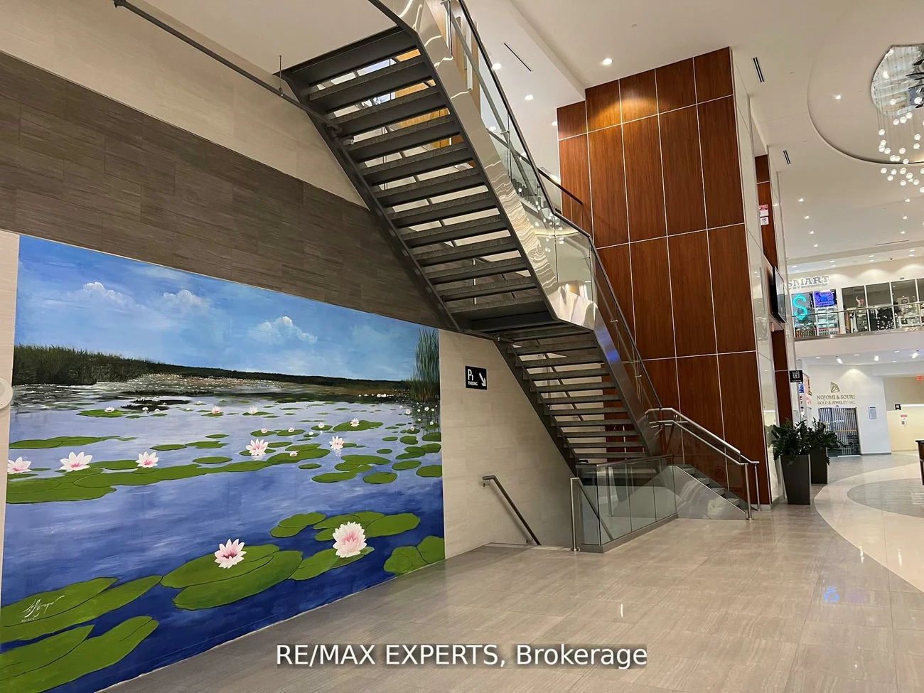 7163, Yonge, Thornhill, Markham