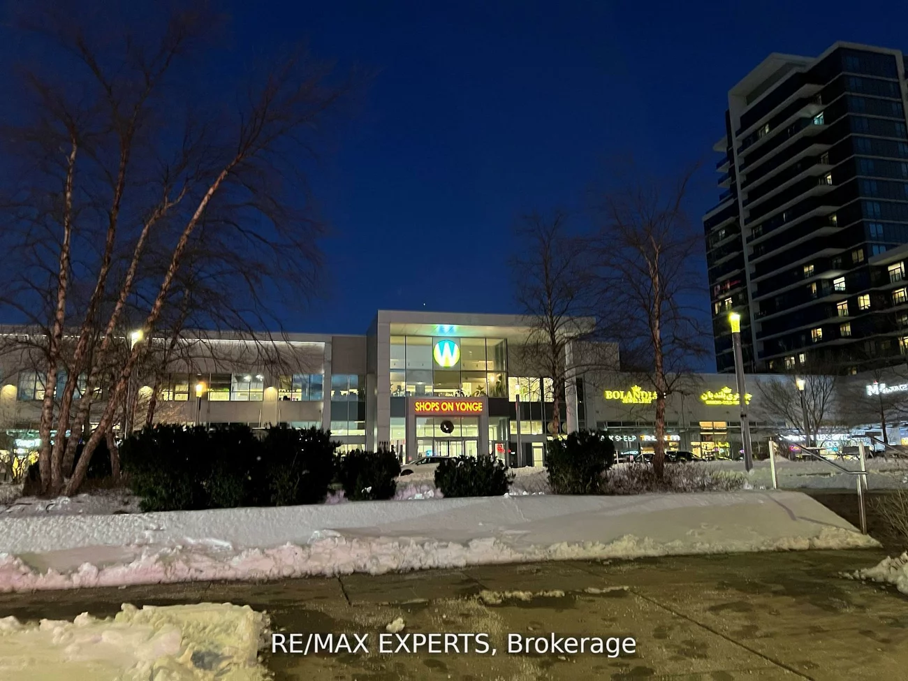 7163, Yonge, Thornhill, Markham