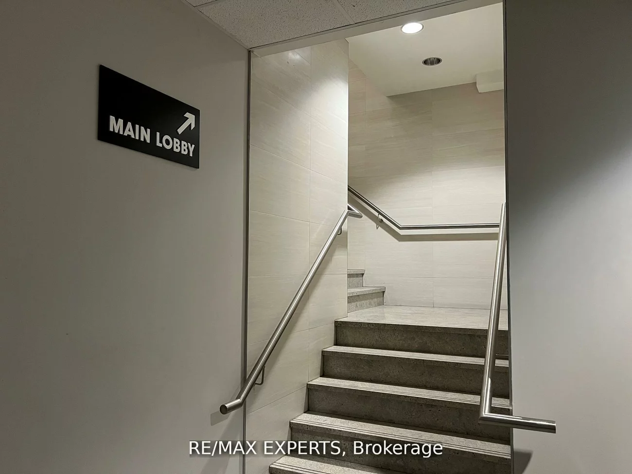 7163, Yonge, Thornhill, Markham