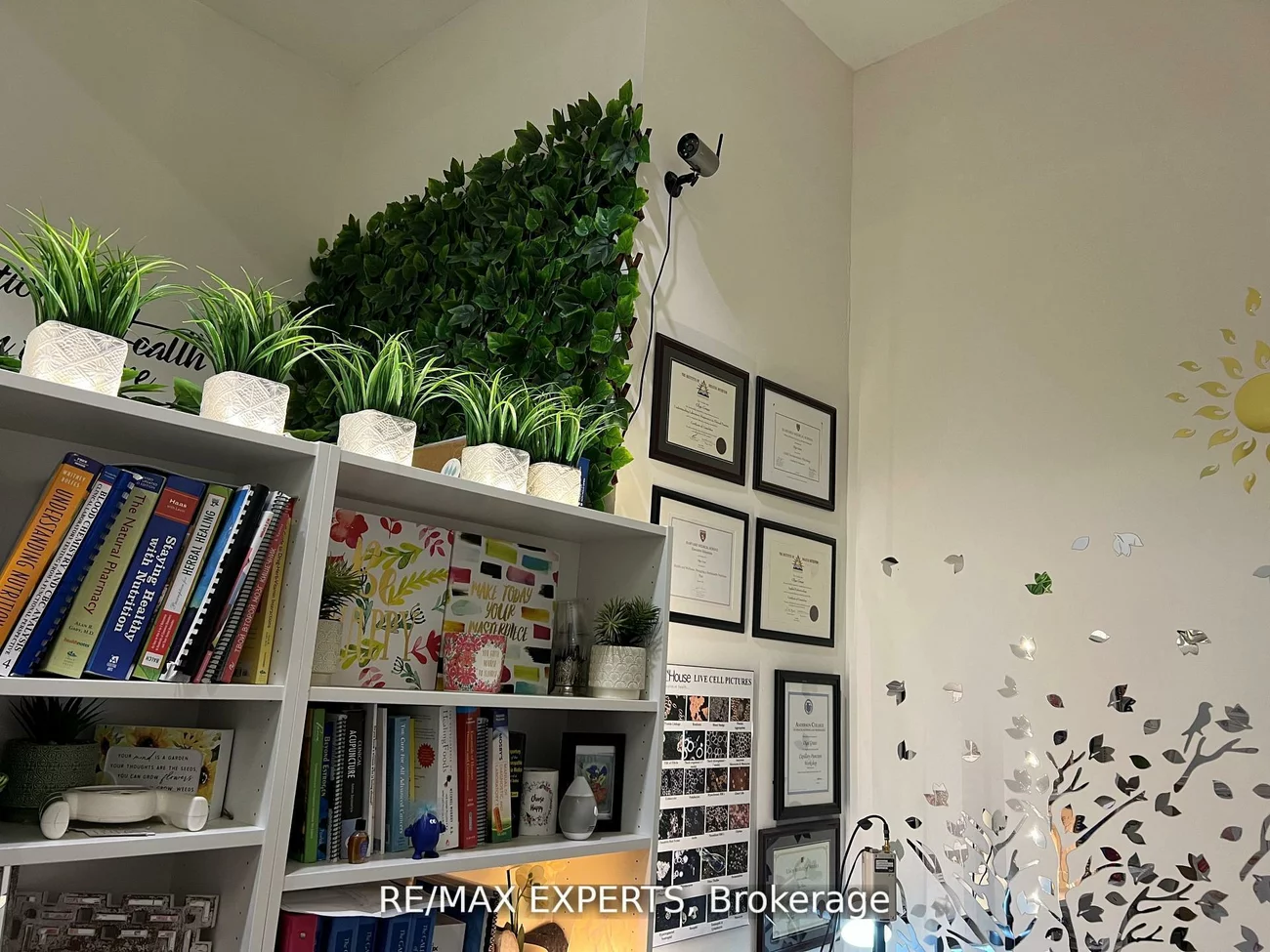 7163, Yonge, Thornhill, Markham