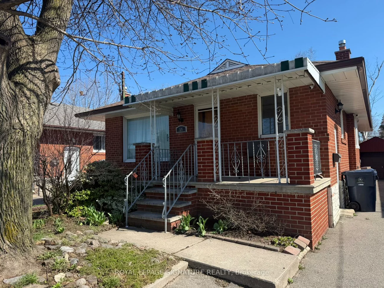 106, Main, Old Markham Village, Markham